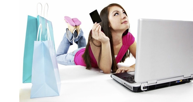 Why Online Shopping Attracts Women More? 