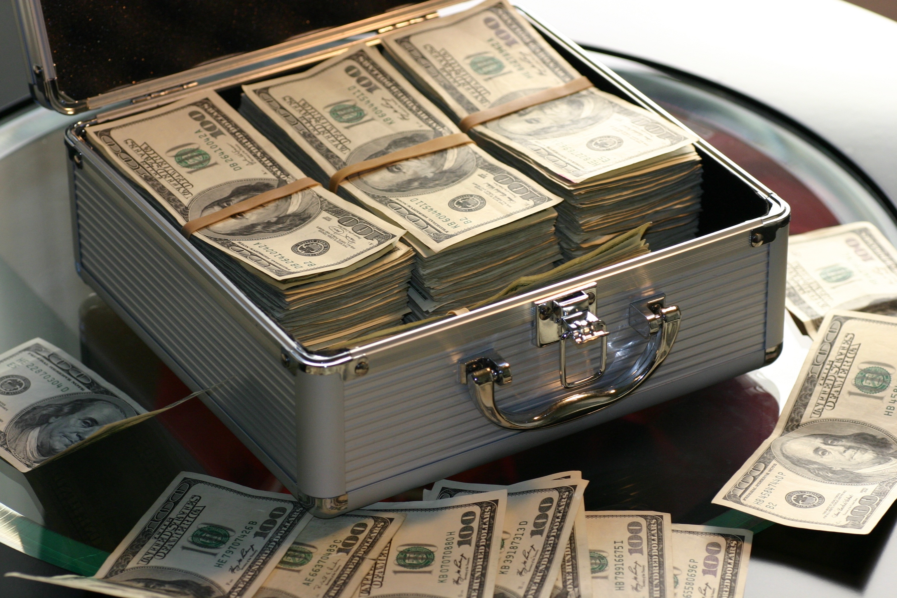 Some Lesser Known Downsides of Being Rich