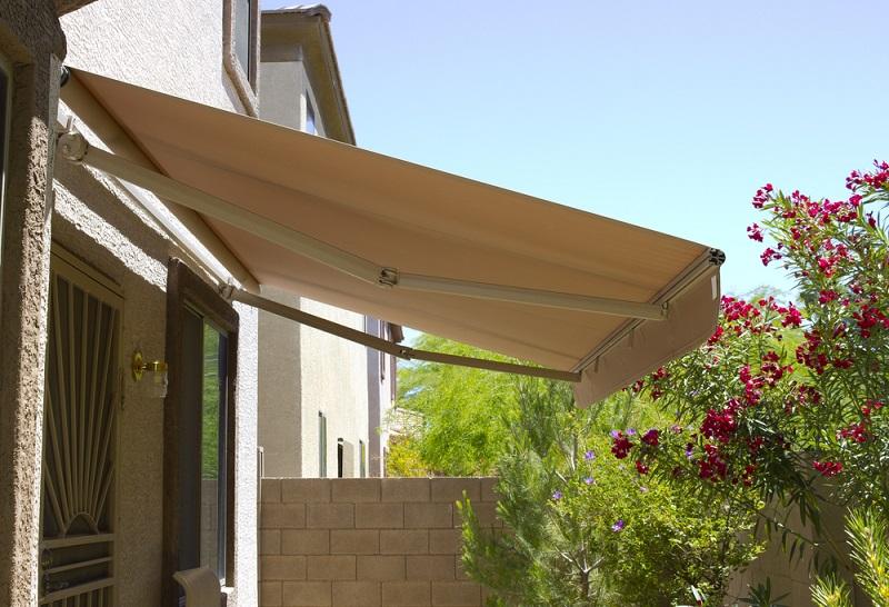 What Are Folding Arm Awnings and How to Choose Them?