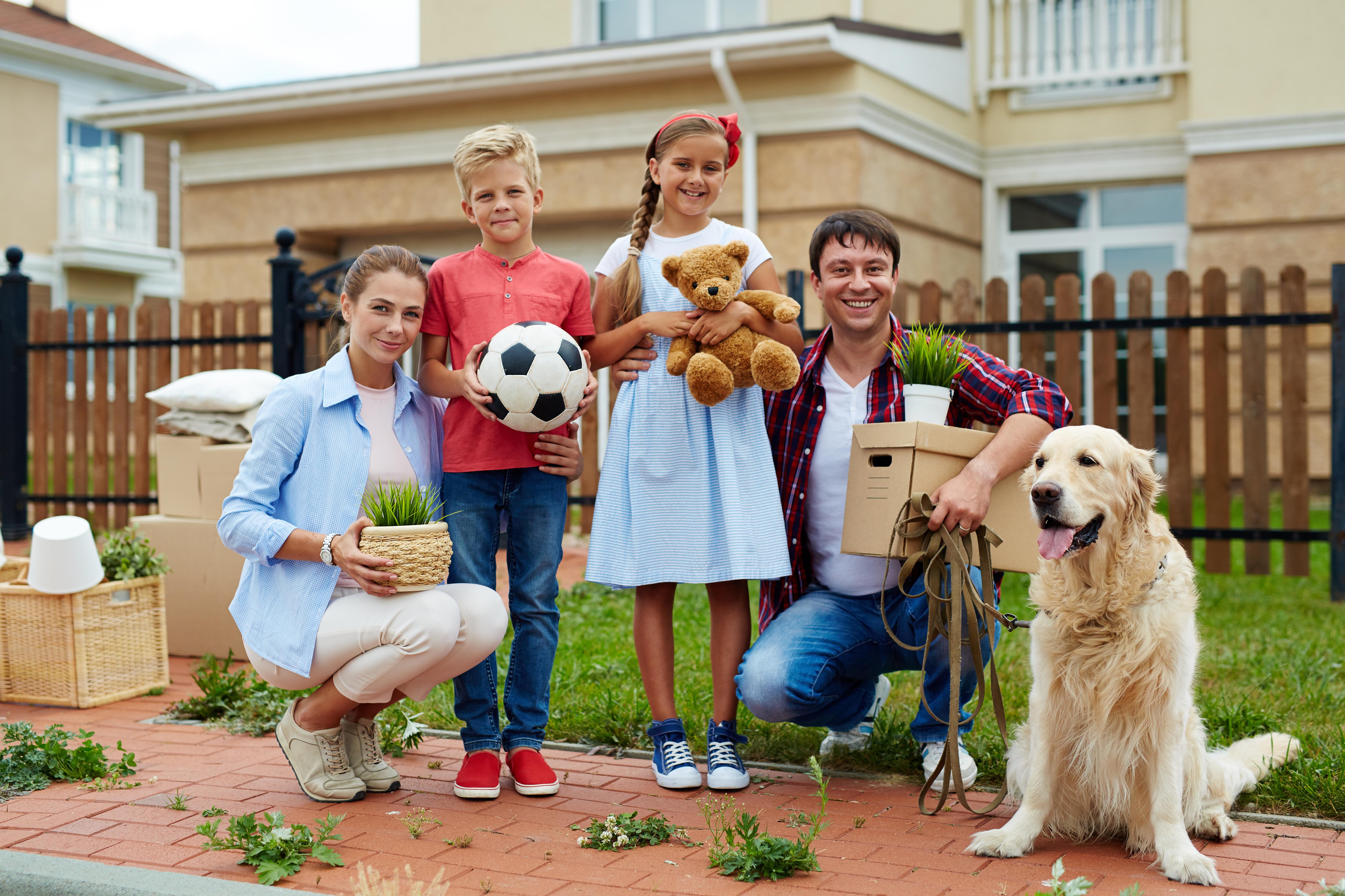 A Step-By-Step Guide To Moving With Pets And Kids