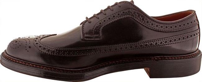 From Cordovan Shoes to Sunglasses: Men’s Wardrobe Essentials