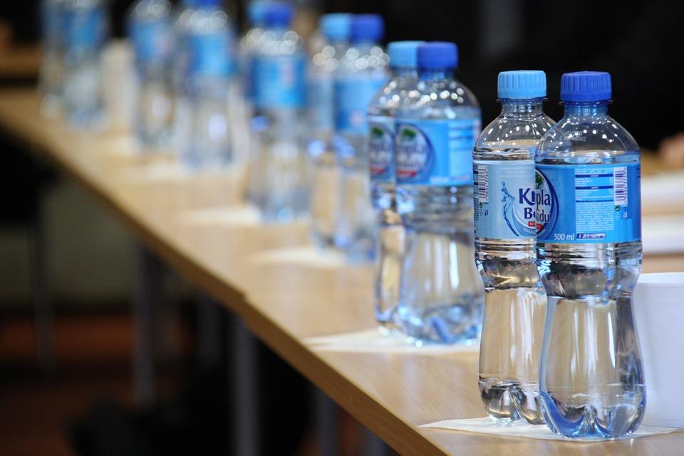 PLASTIC BOTTLES: OUR FRIENEMIES [PROS AND  CONS OF PLASTIC BOTTLES]