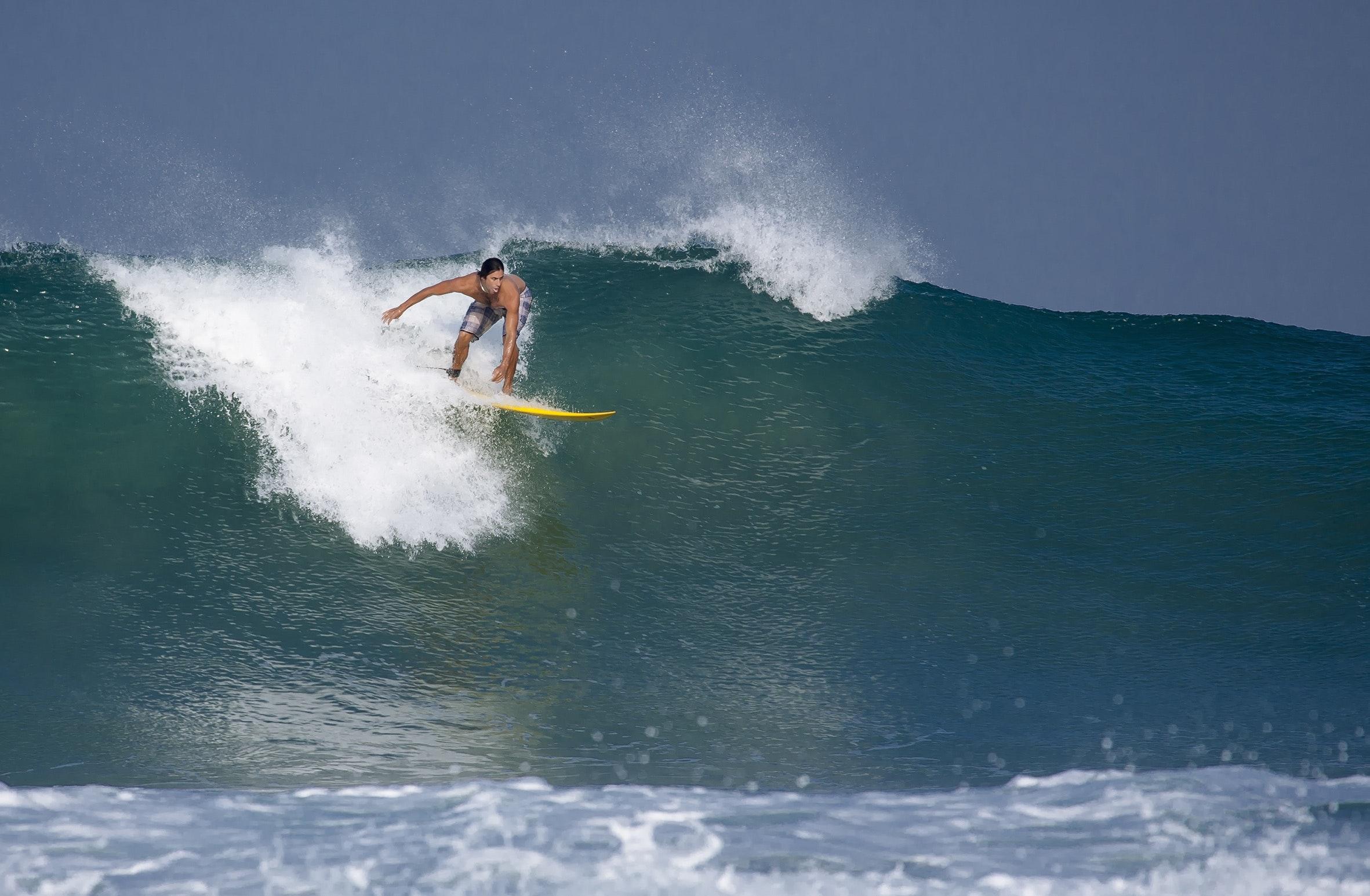 Reasons Why You Should Learn to Surf in Australia 