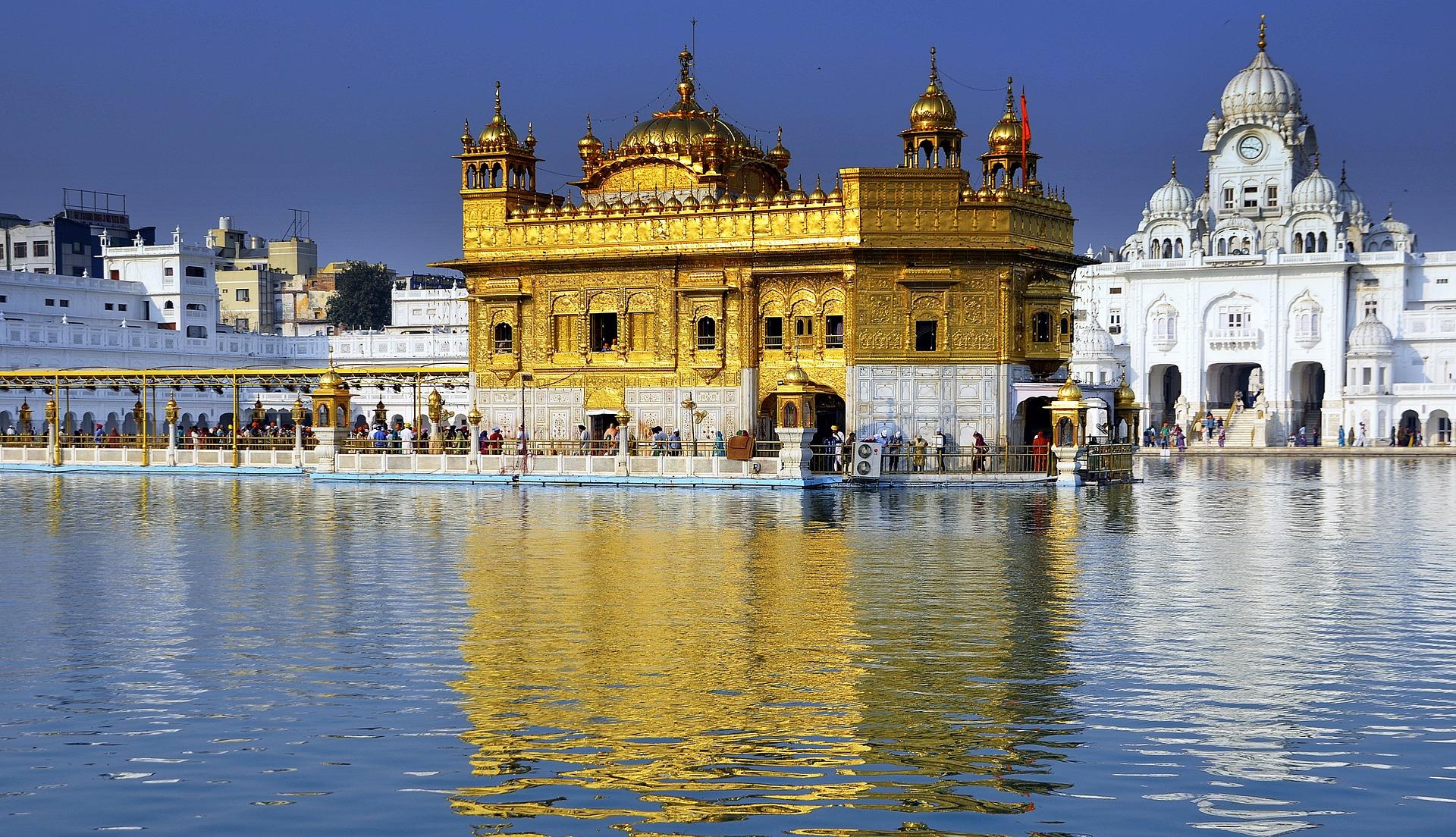 Amritsar – Get the Experiences of Spiritual city Of Punjab