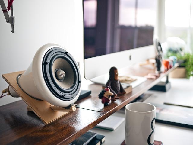 Factors to Consider When You Shop For Speakers