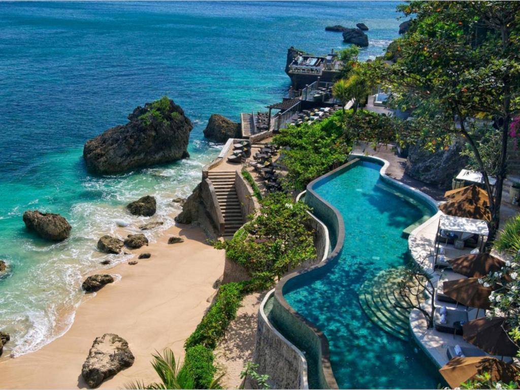 Kubu Beach Club- Offering unmatched Balinese experience 