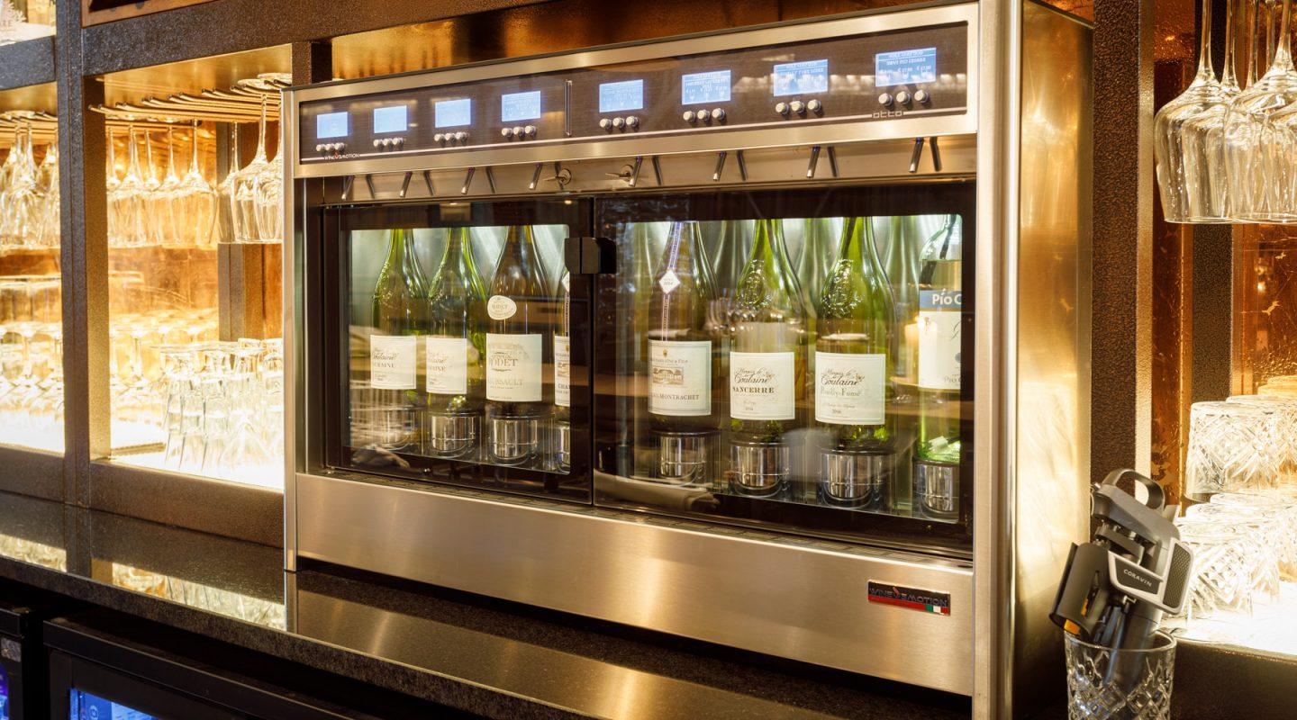 How You Can Get the Perfect Wine Display in The Bar?