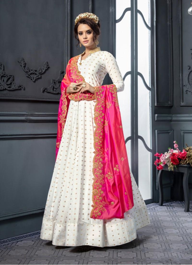 Anarkali Dresses – Why Is It So Popular Among All Ages?