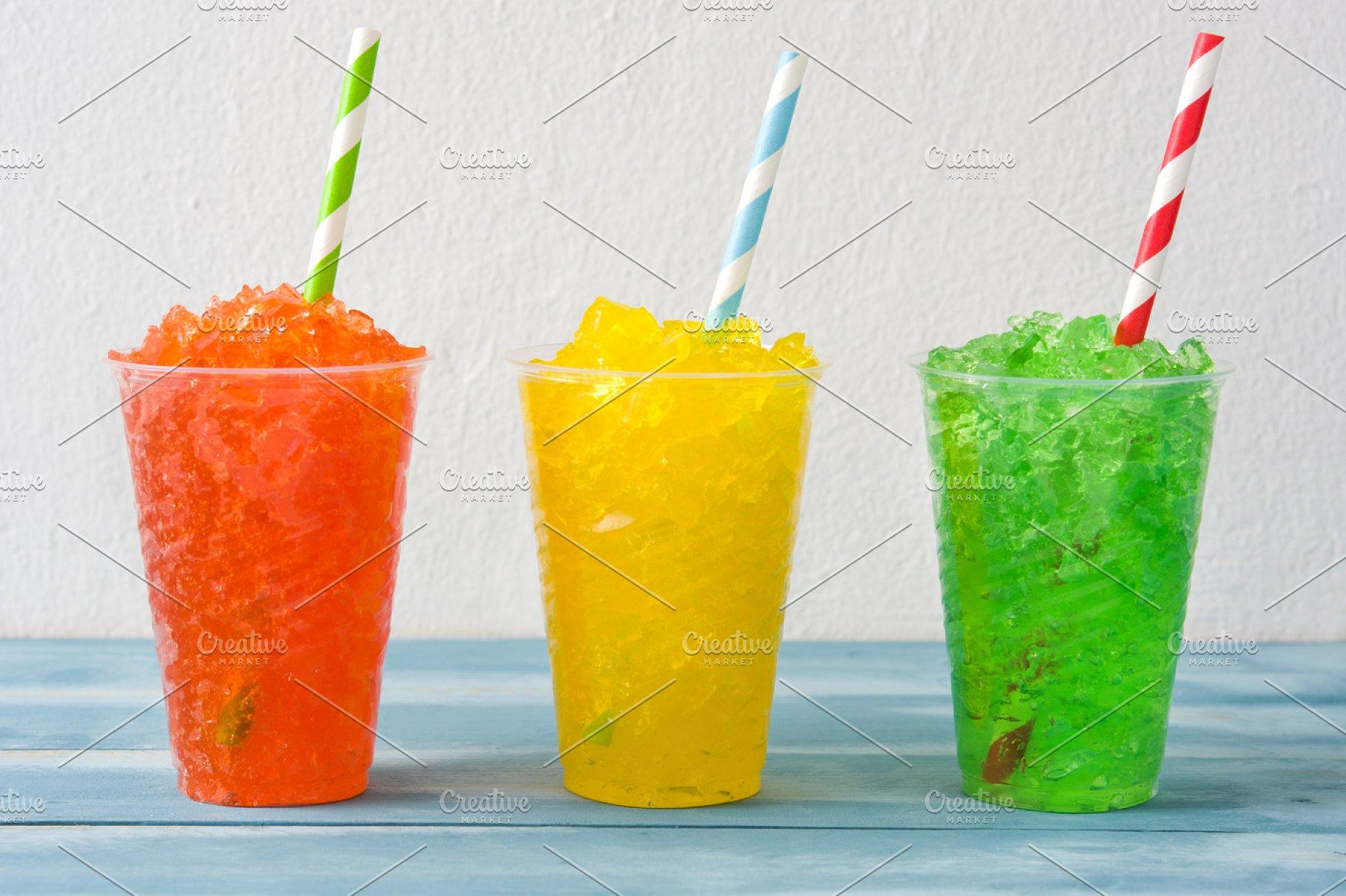 5 Creative Glass Presentations for Your Slush and Drinks