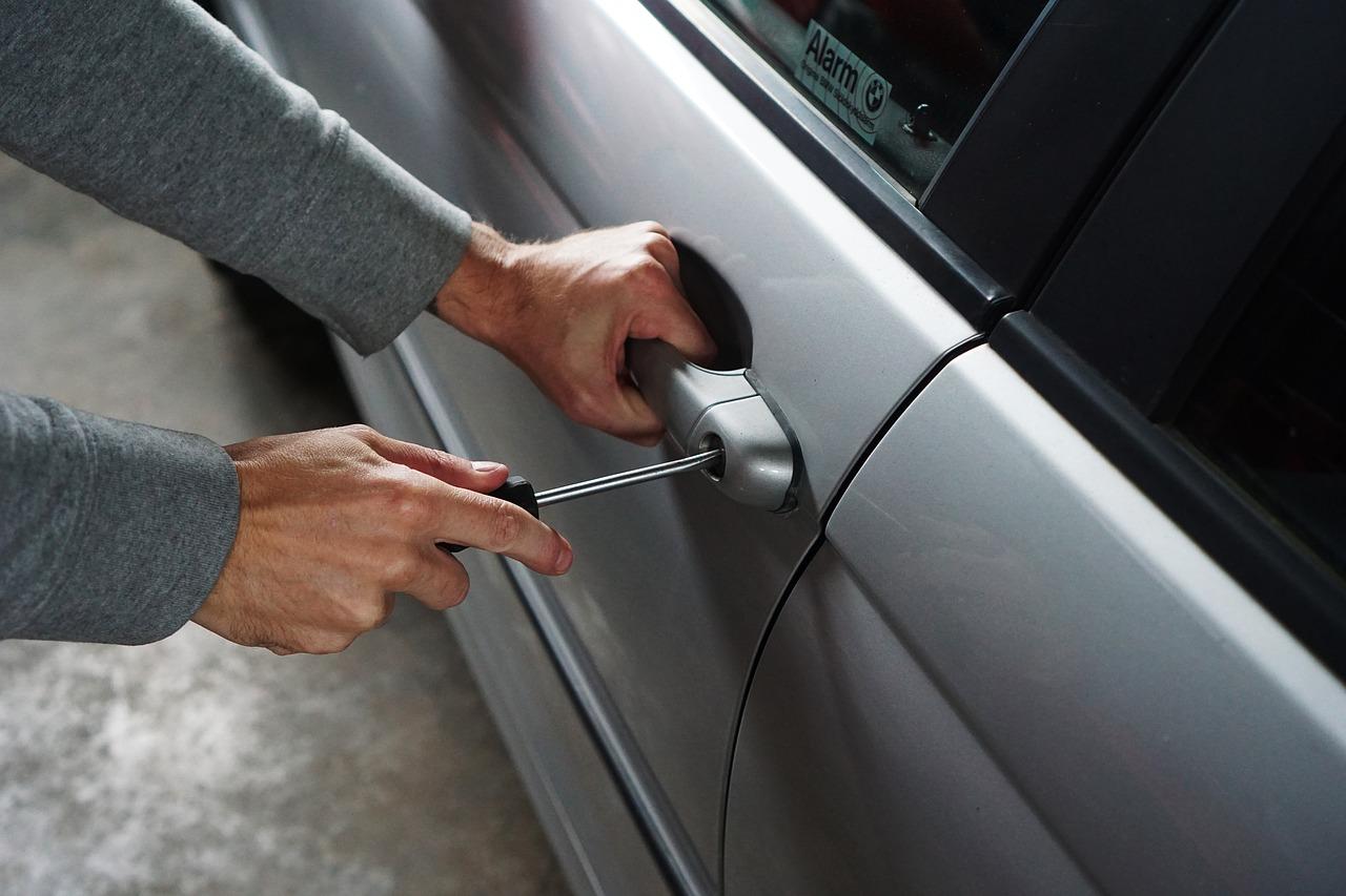 Avoid Getting Locked Out of Your Car with These Easy Tips