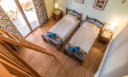 7 Budget-Friendly Hotel Alternatives For Frugal Travelers