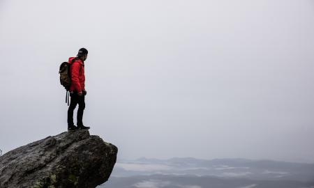 Want To Travel Light? Here Are 12 Unnecessary Stuff You Should Not Pack