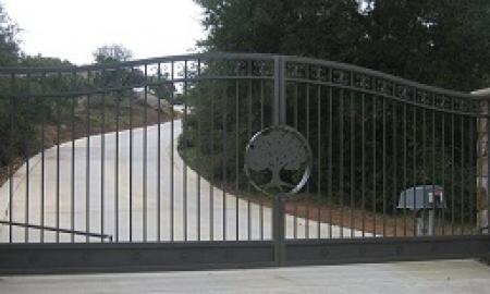 How to Save Money on Your fence Installation Project