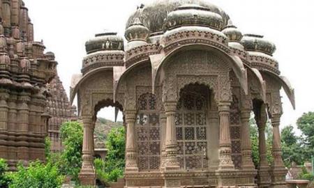 TOP 4 FAMOUS TEMPLES IN RAJASTHAN
