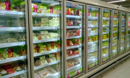 4 Benefits of Multideck Display Fridge in Retail Business