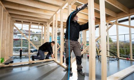 Most Common Benefits Of Using Pneumatic Nailers