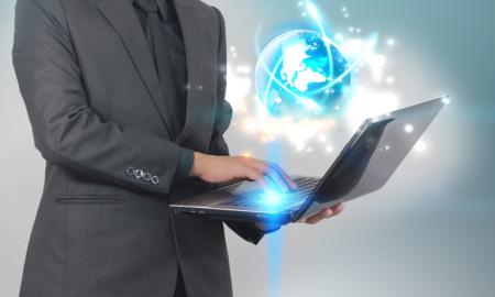 What is the Augmented Reality Mobile App Development? 