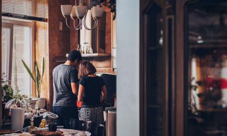 4 tips on how to make cooking fun for the whole family