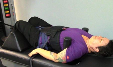 How Does a Spinal Decompression Specialist help you Heal From Chronic Pain 