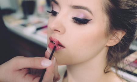 Top 5 Secrets To A Flawless Camera- Ready Face