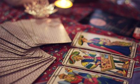 5 Amazing benefits of Tarot Reading