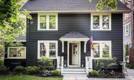 7 Home Exterior Paint Colors Are Always “In-Trend”
