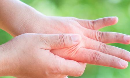 What is the cause of hand pain? How can you get relief from pain?