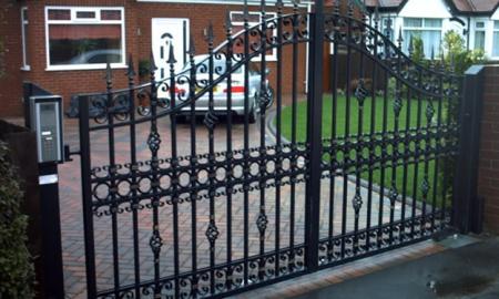 Steel VS Wrought Iron Gates - What Is The Difference?