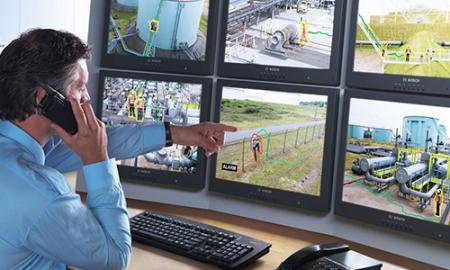 Top Notch Advantages of CCTV Cameras Installation in your Business
