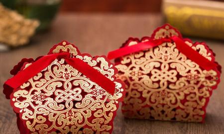 Based on what idea ornament boxes were made and when