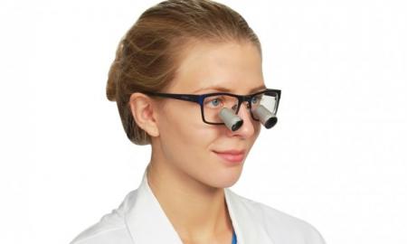 Choosing the Right Dental Loupes: Factors to Consider